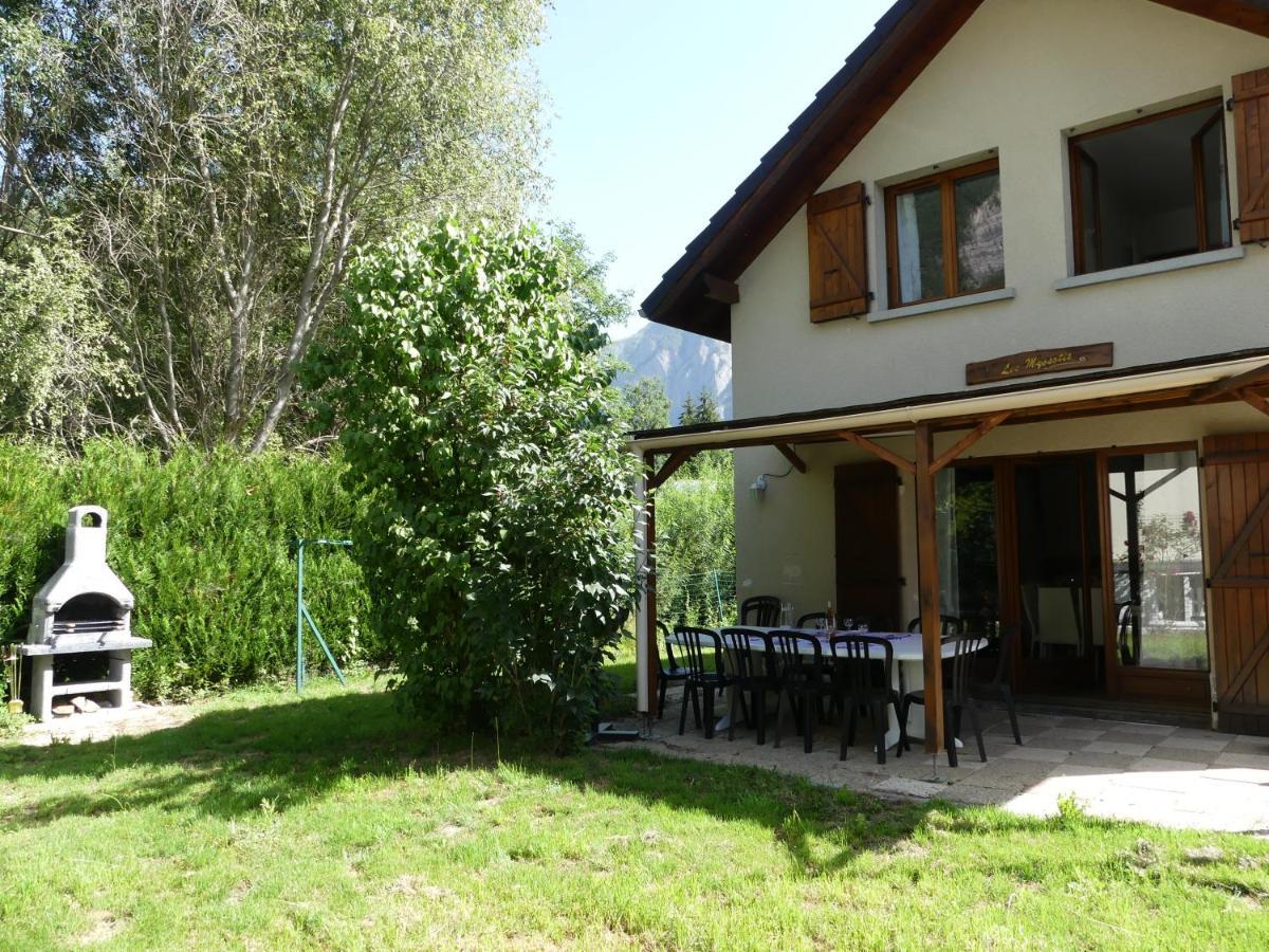 chalet les myosotis Le Bourg-dʼOisans Extérieur photo